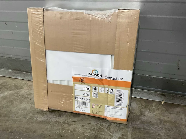 Radson compact hp 22 paneelradiator 385w (8x) - afbeelding 3 van  7