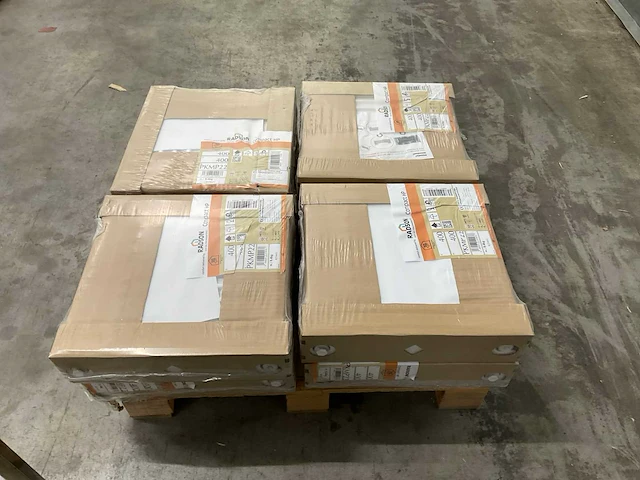 Radson compact hp 22 paneelradiator 385w (8x) - afbeelding 7 van  7