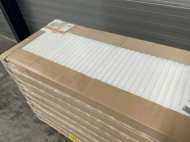 Radson compact hp 22 paneelradiator 4102w (8x) - afbeelding 5 van  6