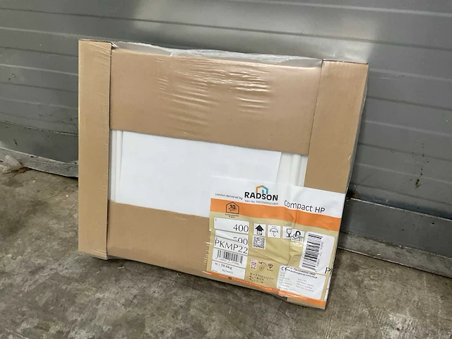 Radson compact hp 22 paneelradiator 611w (11x) - afbeelding 4 van  8