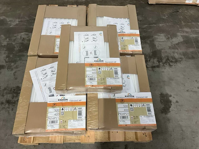 Radson compact partij diverse radiatoren (12x) - afbeelding 10 van  17