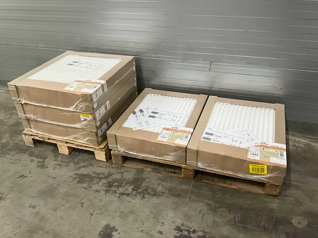 Radson compact partij diverse radiatoren (5x) - afbeelding 2 van  8