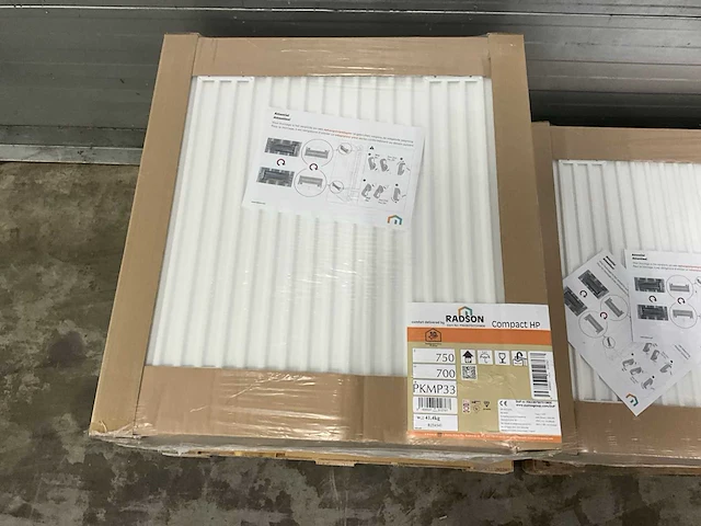 Radson compact partij diverse radiatoren (5x) - afbeelding 7 van  8