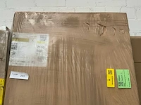 Radson faro v 2100-600-21 designradiator verticaal - afbeelding 2 van  2