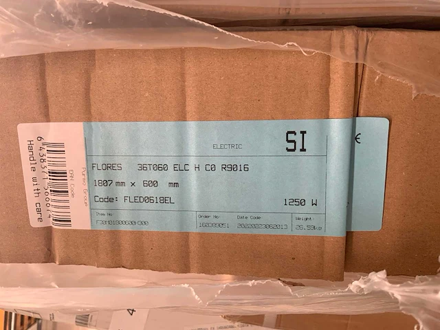 Radson flores elektrische handdoek radiator - afbeelding 2 van  3