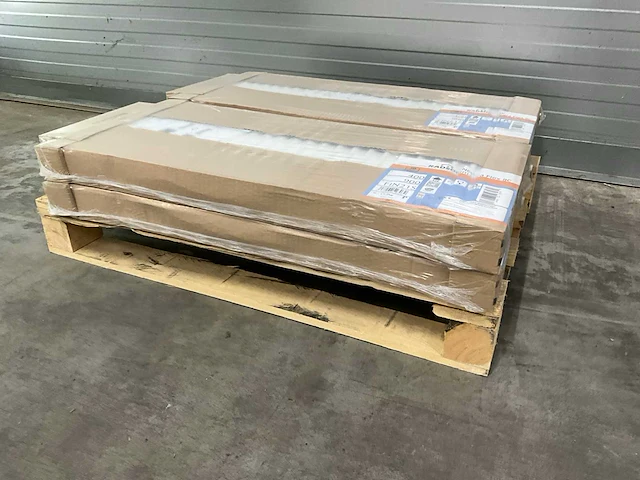 Radson integra flex 8c 21 paneelradiator 867w (4x) - afbeelding 1 van  5