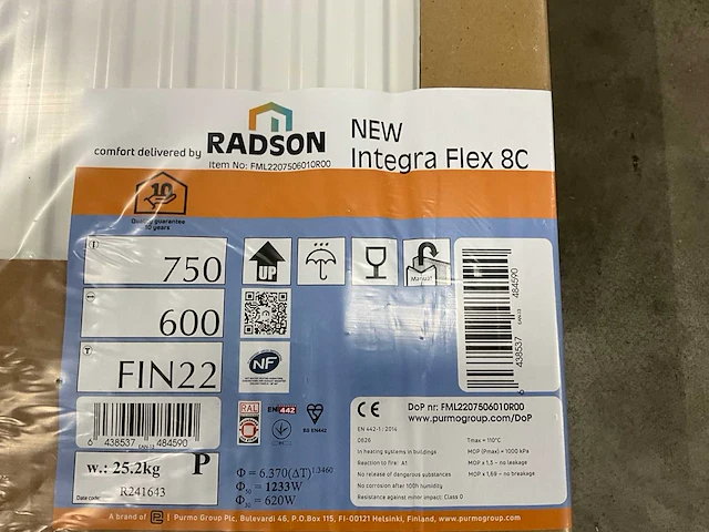 Radson integra flex 8c 22 paneelradiator 1233w (7x) - afbeelding 3 van  4
