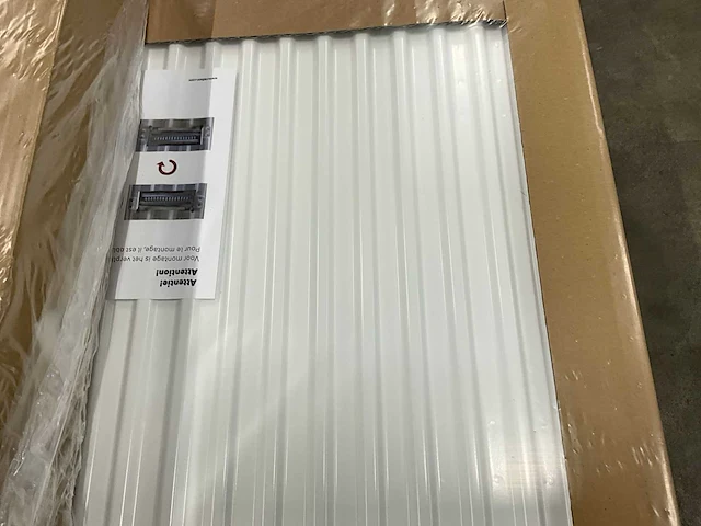 Radson integra flex 8c 22 paneelradiator 1233w (7x) - afbeelding 4 van  4