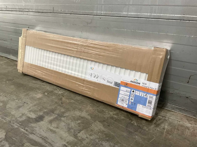 Radson integra flex-8c 22 paneelradiator 1587w (4x) - afbeelding 1 van  10