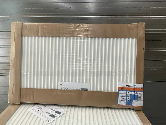 Radson integra flex 8c 22 paneelradiator 2466w (8x) - afbeelding 3 van  5