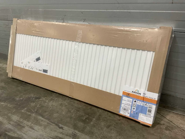 Radson integra flex-8c 22 paneelradiator 2564w (3x) - afbeelding 2 van  7