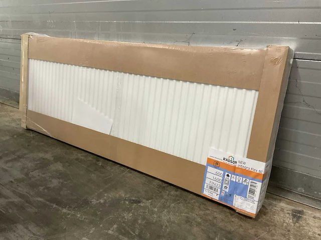 Radson integra flex-8c 22 paneelradiator 2734w (2x) - afbeelding 1 van  8