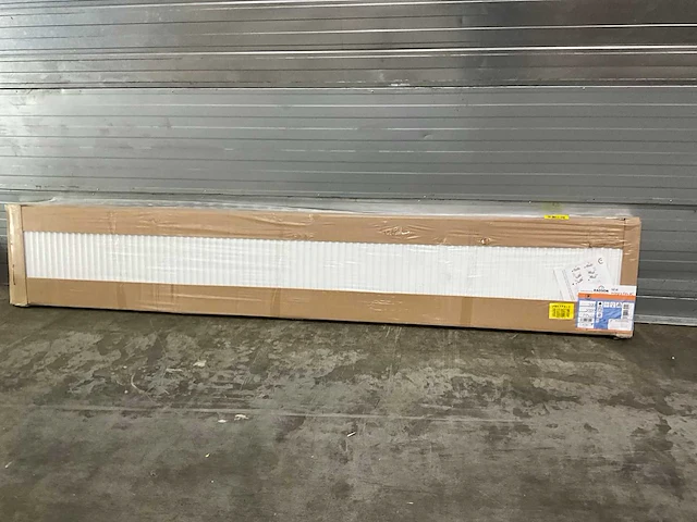Radson integra flex 8c 22 paneelradiator 4410w - afbeelding 2 van  5