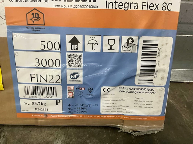 Radson integra flex 8c 22 paneelradiator 4410w - afbeelding 3 van  5