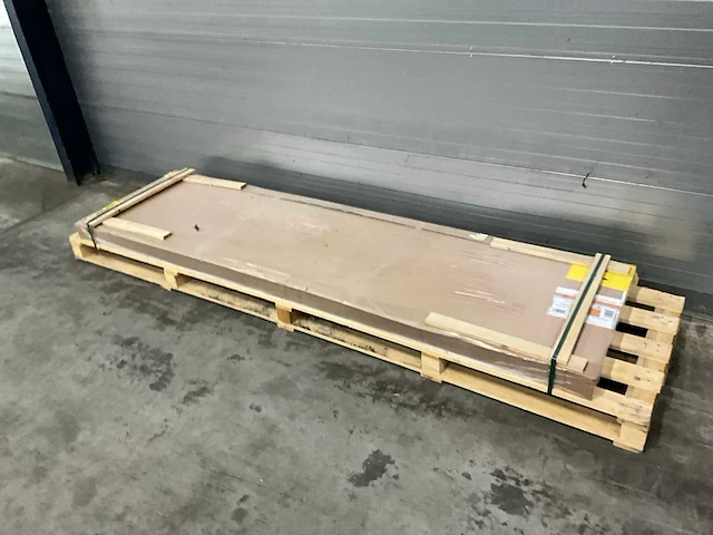 Radson integra parada hp type 22 paneelradiator 5600w - afbeelding 2 van  5