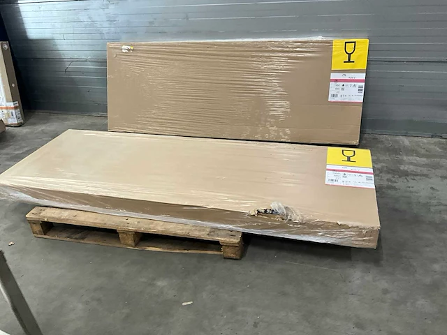 Radson kos v verticale paneelradiator 2360w (2x) - afbeelding 2 van  5