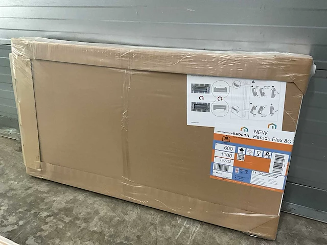 Radson parada flex 8 c 22 paneelradiator 1844w (3x) - afbeelding 3 van  7