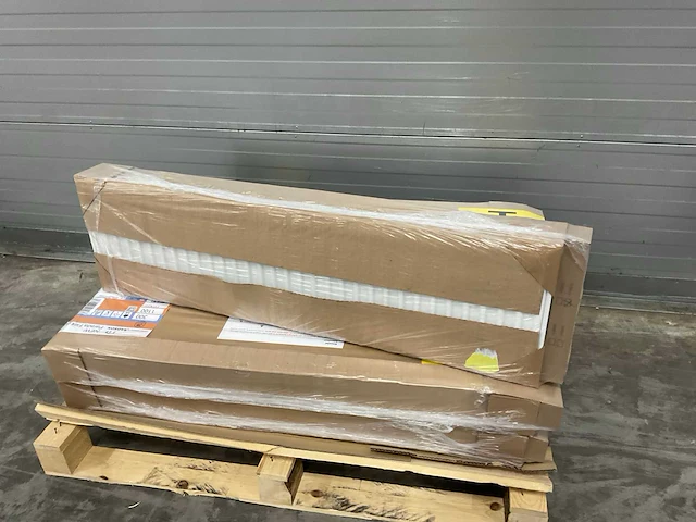 Radson parada flex-8c 22 paneelradiator 1031w (6x) - afbeelding 1 van  6