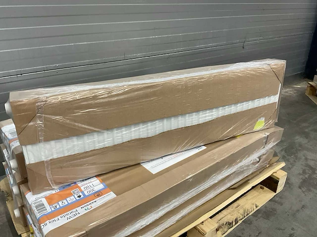 Radson parada flex-8c 22 paneelradiator 1031w (6x) - afbeelding 4 van  6