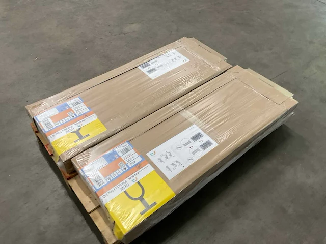 Radson parada flex-8c 22 paneelradiator 1318w (3x) - afbeelding 7 van  8
