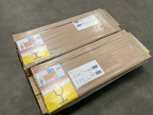 Radson parada flex-8c 22 paneelradiator 1318w (3x) - afbeelding 8 van  8