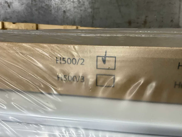 Radson parada flex-8c 22 paneelradiator 1444w (3x) - afbeelding 4 van  5