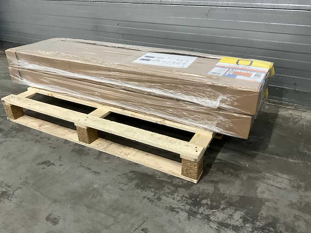 Radson parada flex 8c 22 paneelradiator 1797w (2x) - afbeelding 1 van  5