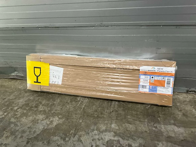 Radson parada flex 8c 22 radiator 1124w (6x) - afbeelding 3 van  5
