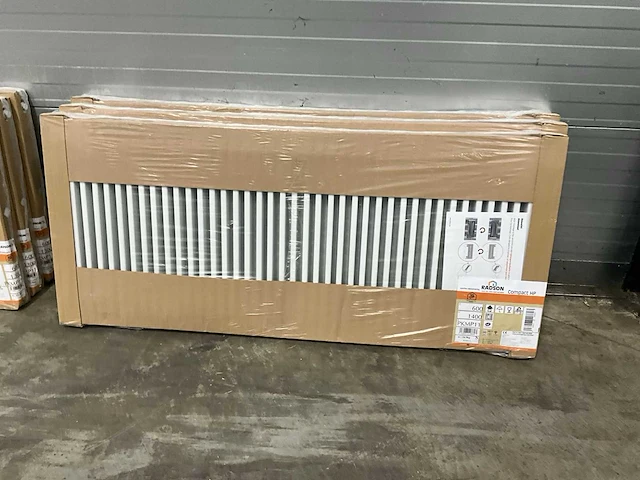 Radson partij diverse paneelradiatoren (6x) - afbeelding 2 van  5