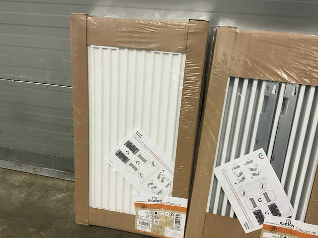 Radson partij diverse radiatoren (4x) - afbeelding 8 van  9