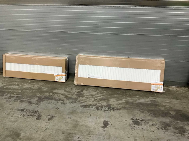 Radson partij diverse radiatoren (4x) - afbeelding 1 van  7
