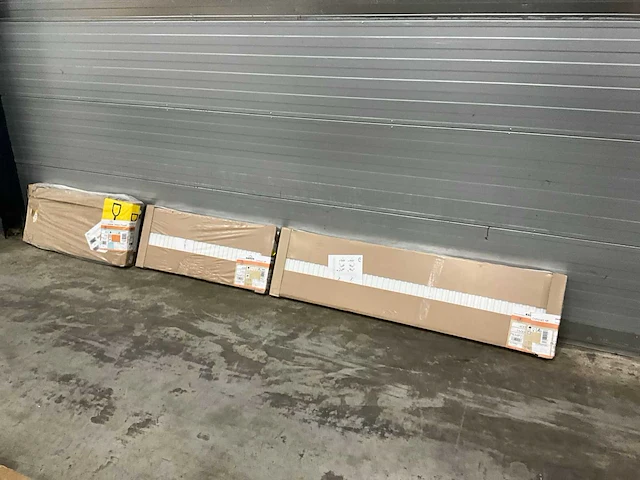Radson partij diverse radiatoren (5x) - afbeelding 1 van  13