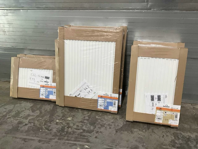 Radson partij diverse radiatoren (6x) - afbeelding 2 van  8