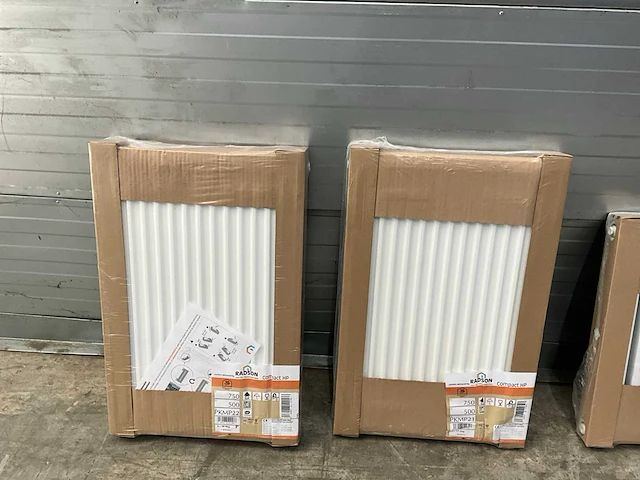 Radson partij diverse radiatoren (8x) - afbeelding 2 van  10