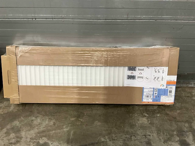 Radson partij diverse radiatoren (8x) - afbeelding 3 van  10