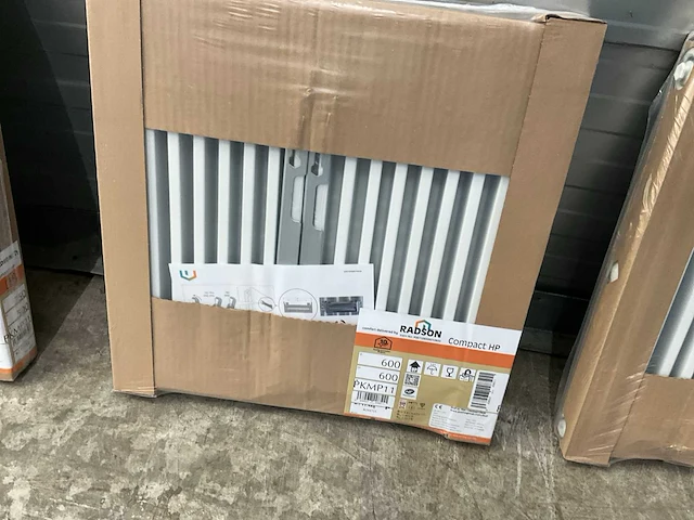 Radson partij diverse radiatoren (8x) - afbeelding 9 van  10