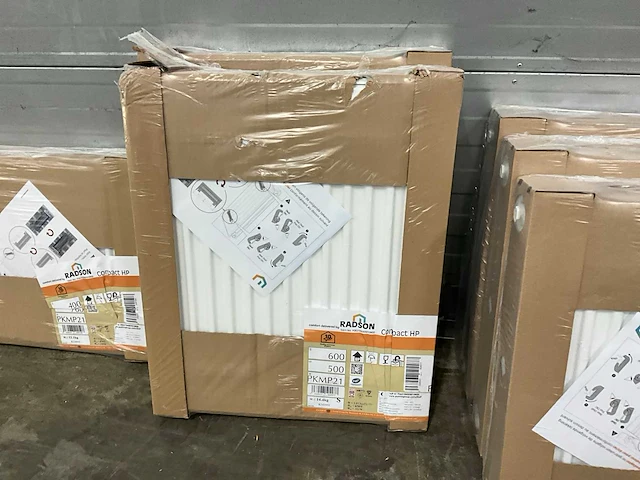 Radson partij diverse radiatoren (8x) - afbeelding 8 van  11
