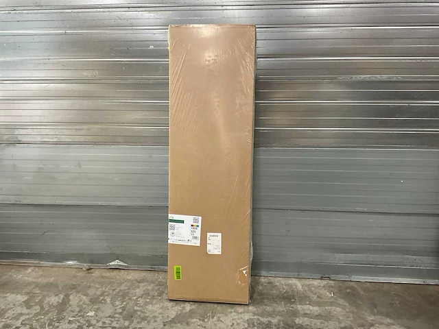 Radson tinos-v-11 designradiator 653w - afbeelding 1 van  8