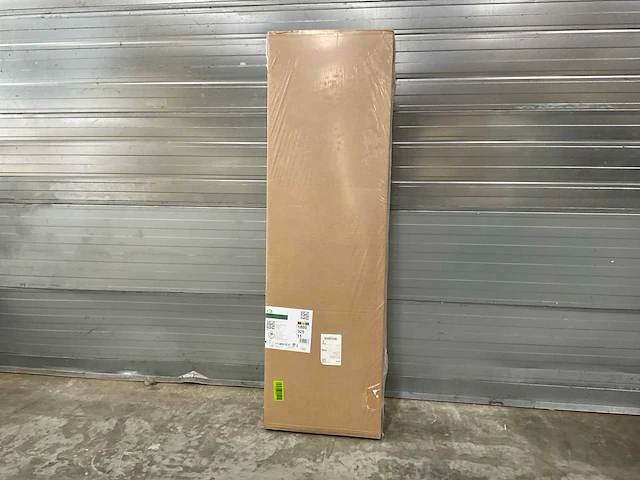 Radson tinos-v-11 designradiator 653w - afbeelding 2 van  8