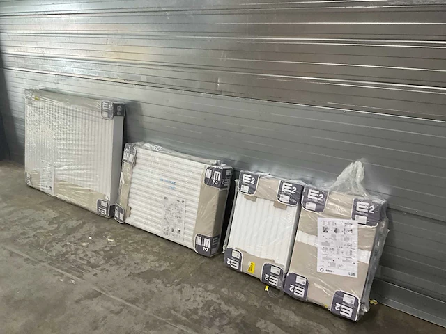 Radson ulow e2 partij lage temperatuur radiatoren (5x) - afbeelding 1 van  14