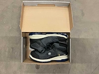 Raft w paar werkschoenen (maat 42) - afbeelding 1 van  4