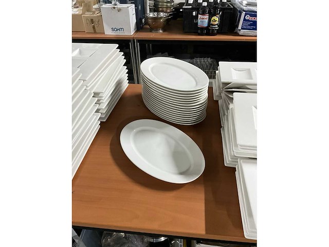 Rak ovale borden (17x) - afbeelding 2 van  5