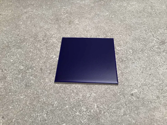 Rako dark blue mat wandtegel 14,8x14,8 cm 22 m² - afbeelding 1 van  5