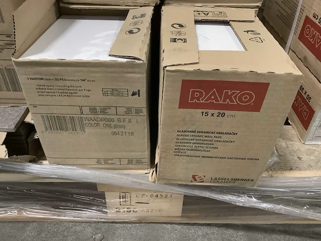 Rako diverse wand- en vloertegels (18,14m2) - afbeelding 2 van  4