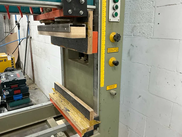 Ramarch pn30 (corpus) kasten persmachine - afbeelding 6 van  17