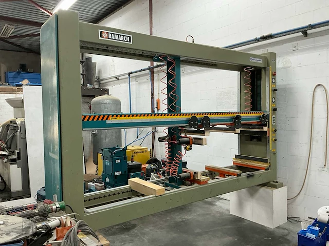 Ramarch pn30 (corpus) kasten persmachine - afbeelding 1 van  17