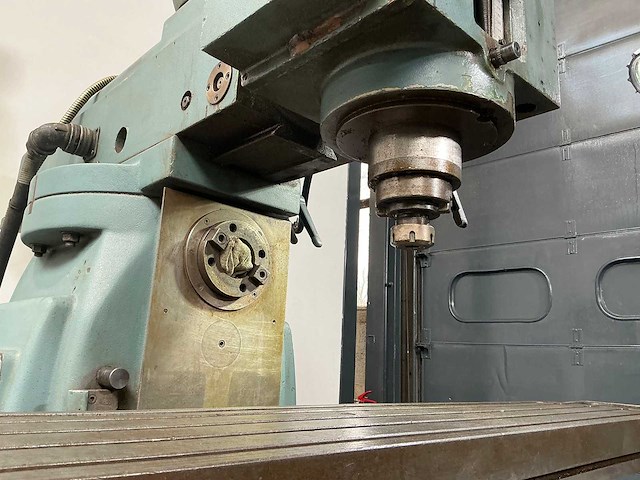 Rambaudi - heavy duty m3 - universal milling machine - afbeelding 5 van  10