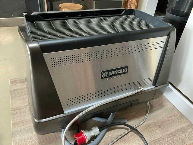 Rancilio classe 11 xcelsius 2groeps espressomachine - afbeelding 7 van  8