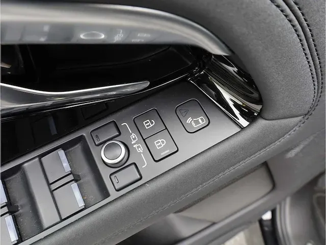 Range rover evoque 1.5 awd p300e r-dynamic automaat 2021 panodak vol leer 360°camera meridian, n-421-zt - afbeelding 24 van  41