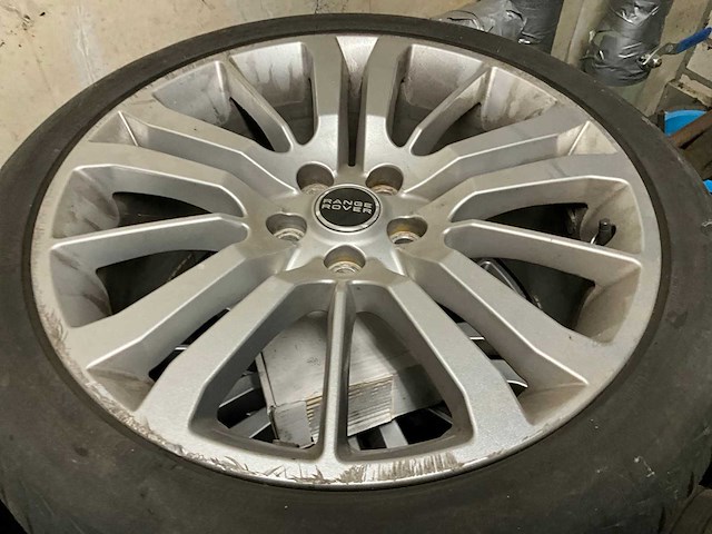 Range rover velg met band (4x) - afbeelding 5 van  8